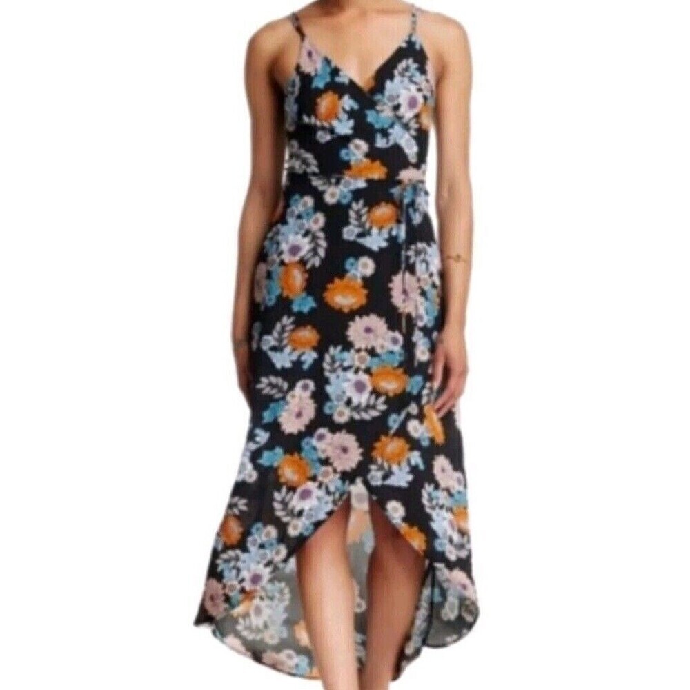 Astr Boho Floral Maxi Dress Black Strappy Cross Back Fairycore Lagenlook Summer